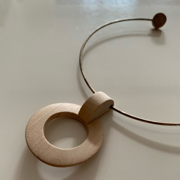 Choker - Picture 3 of 4